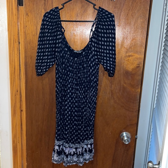 Summer off shoulder dress - Picture 1 of 2